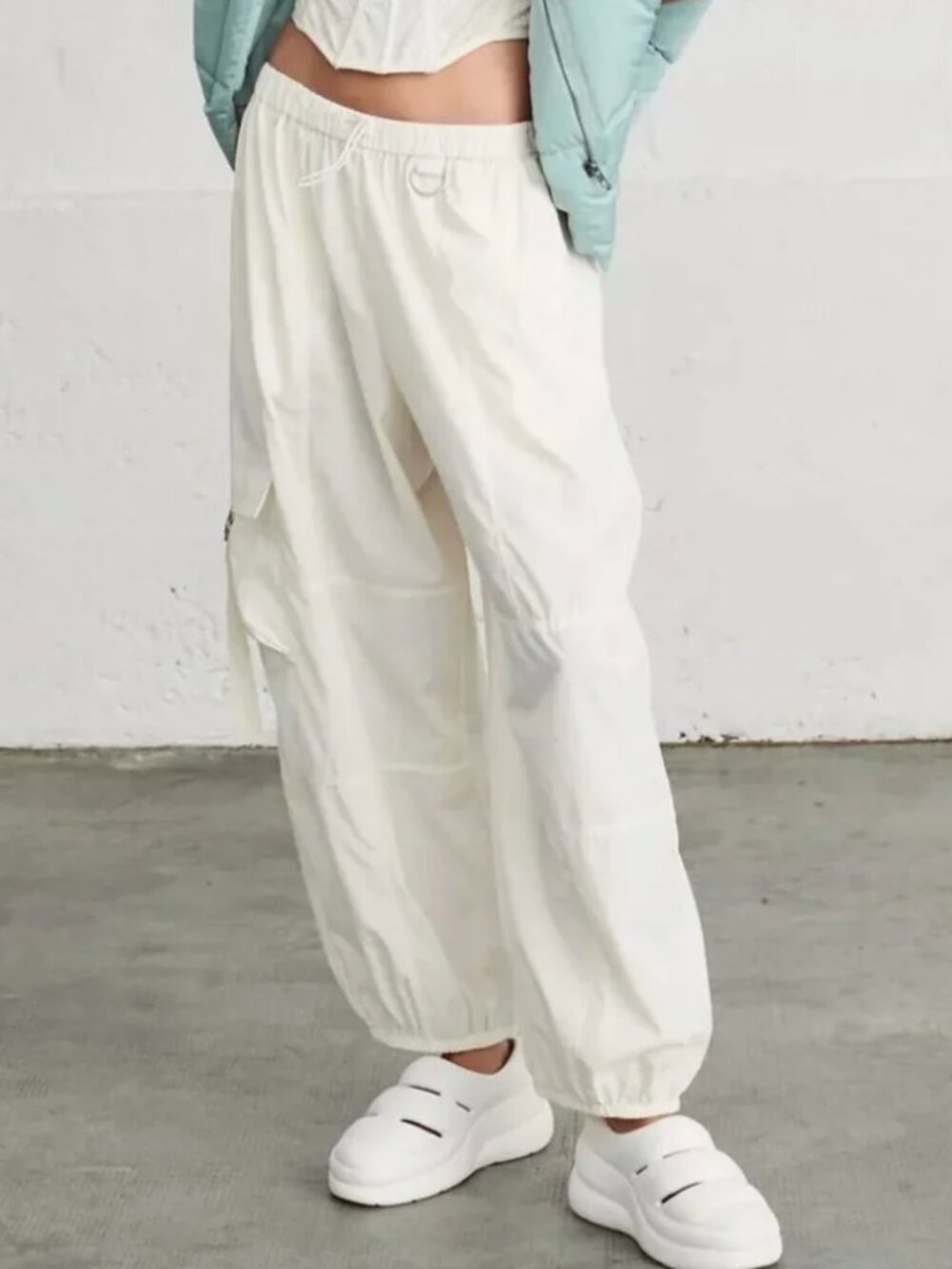 Urban Outfitters Jana White Y2K Parachute Cargo Pants S
